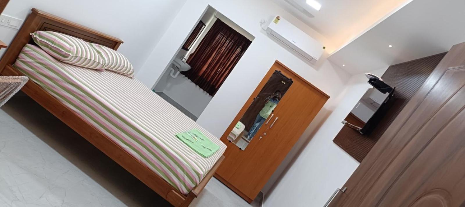Urc Lodge Perundurai Zewnętrze zdjęcie