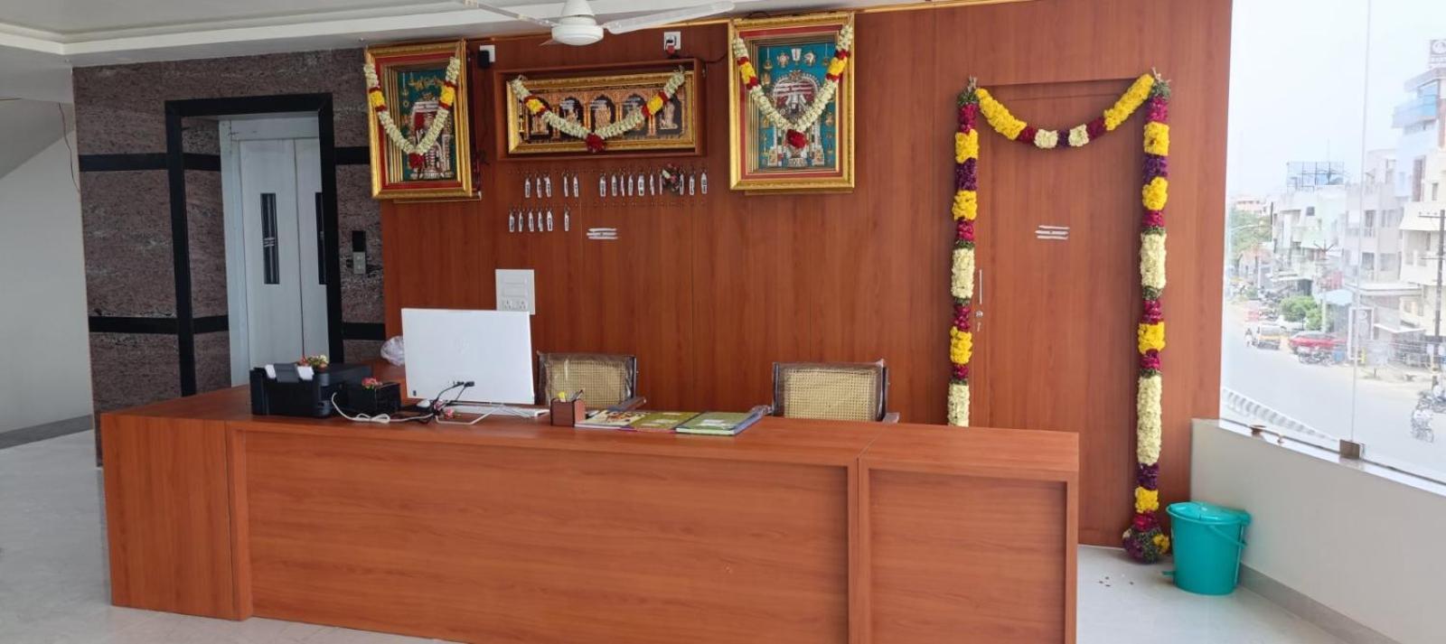 Urc Lodge Perundurai Zewnętrze zdjęcie