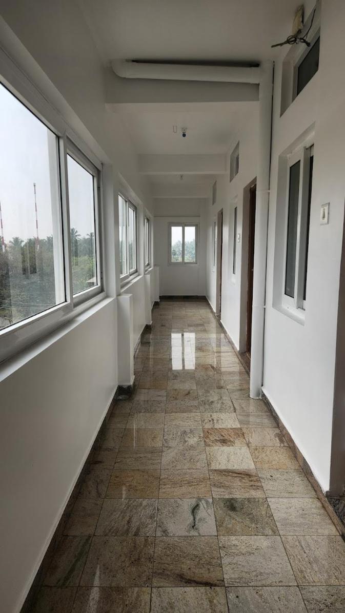 Urc Lodge Perundurai Zewnętrze zdjęcie