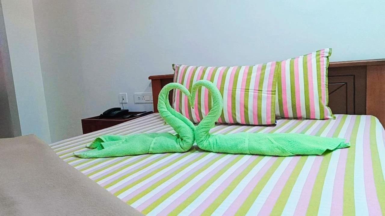 Urc Lodge Perundurai Zewnętrze zdjęcie